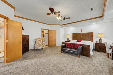 If looking for an exceptional real estate opportunity in Country - photo 17