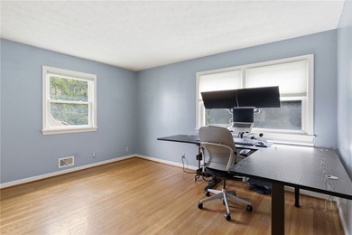 Welcome to effortless living in East Irondequoit, just moments - photo 18