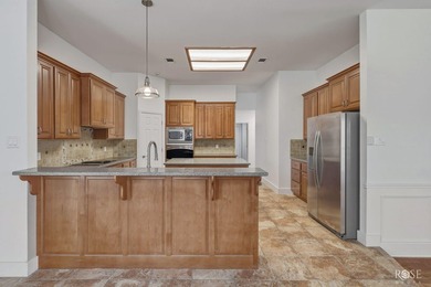 Beautifully updated home in the highly desirable San Angelo - photo 21