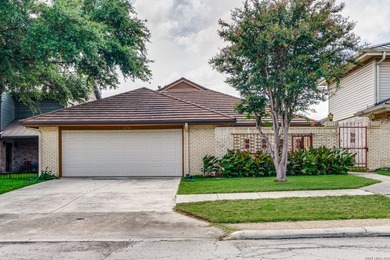 Rare custom home backing directly to a scenic city park with - photo 1