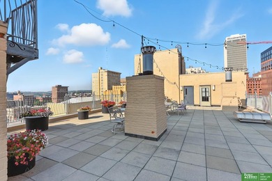 Don't miss this corner unit condo in The Paxton, a landmark - photo 22