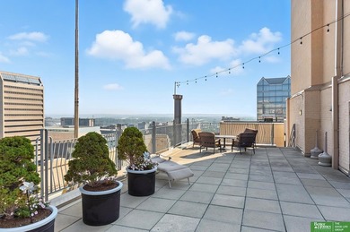 Don't miss this corner unit condo in The Paxton, a landmark - photo 23