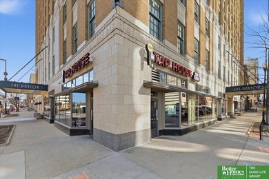 Don't miss this corner unit condo in The Paxton, a landmark - photo 25