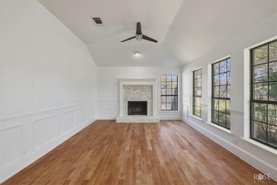 Beautifully updated home in the highly desirable San Angelo - photo 25
