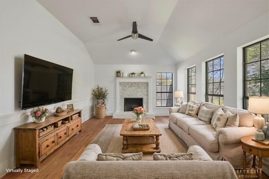 Beautifully updated home in the highly desirable San Angelo - photo 26