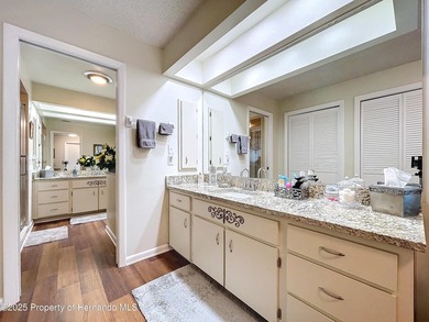 Pristine, remodeled, upgraded 4/2.5/2+ on fenced .34 acre lot - photo 30