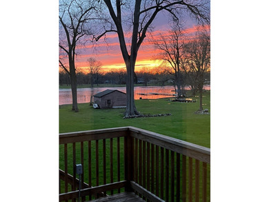 Vacation Every Day on the Fox River - Updated Home w/ Private - photo 30
