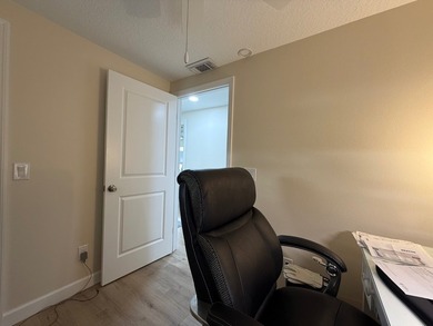 This is the one buyers wait for in Camelot Lakes Village-fully - photo 31