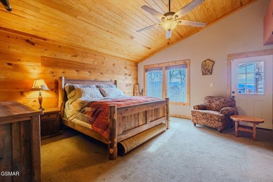 + 2 BONUS ROOMS!!!! A truly rare Wears Valley mountain retreat - photo 38