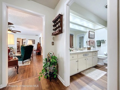 Pristine, remodeled, upgraded 4/2.5/2+ on fenced .34 acre lot - photo 43