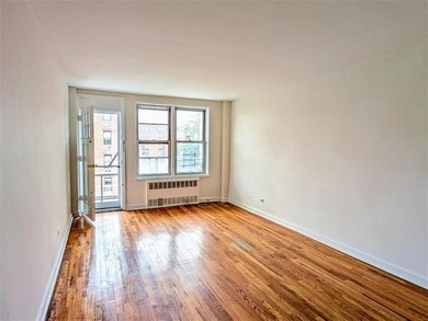 Sheepshead Bay - Great One Bedroom Unit with a Private Balcony - photo 8