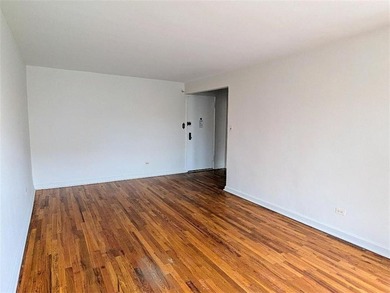 Sheepshead Bay - Great One Bedroom Unit with a Private Balcony - photo 9