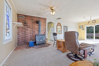LAKEFRONT COASTAL RETREAT! Enjoy Approximately 90 feet of - photo 10