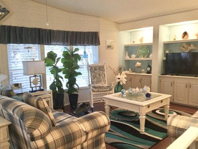 ONE OF THE LARGEST HOMES IN THIS COMMUNITY. THIS 1560 SF HOME IS - photo 10