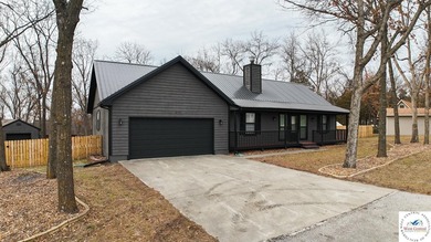 Truman Lake Home For Sale in Warsaw Missouri