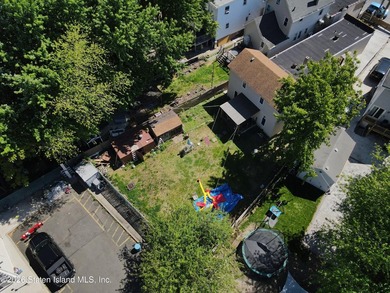 Welcome to this spacious and uniquely designed single-family - photo 3