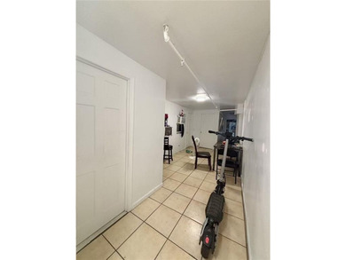 Attached 2-family home situated on a 20x100 lot with a building - photo 4