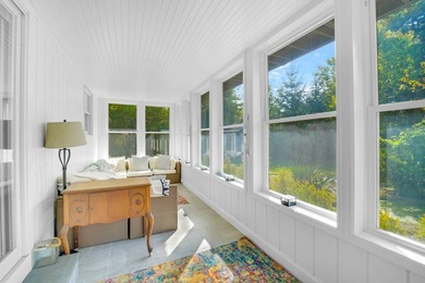 Discover the charm of this unique upside-down beach home nestled - photo 8