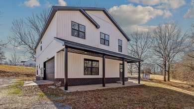 (private lake, pond, creek) Home For Sale in Jonesboro Arkansas