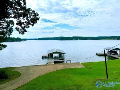 Let yourself Relax and enjoy this Recently Renovated Home - photo 3