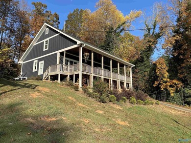 Let yourself Relax and enjoy this Recently Renovated Home - photo 4