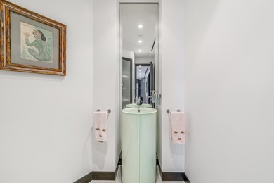 Occupying the top three levels of Las Olas River House - photo 12