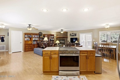 Gorgeous, meticulously maintained single-family home situated on - photo 13