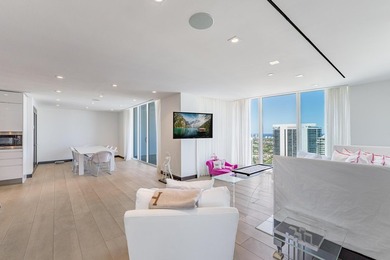 Occupying the top three levels of Las Olas River House - photo 16
