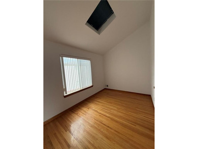 Well-maintained single-family home located in the highly - photo 8