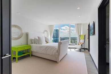 Occupying the top three levels of Las Olas River House - photo 28