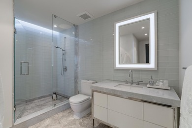 Occupying the top three levels of Las Olas River House - photo 33
