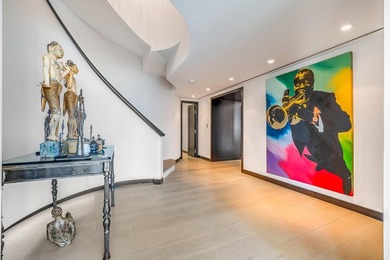 Occupying the top three levels of Las Olas River House - photo 41