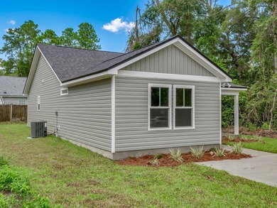 $5,000 from the builder to use toward closing costs, rate - photo 3