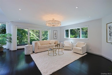 Privately set behind a long driveway in the prestigious Village - photo 9