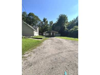 Additional listing photo 3