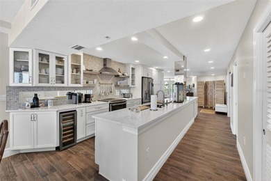 Wake up to sweeping ocean views in this stunning 2-bedroom - photo 3