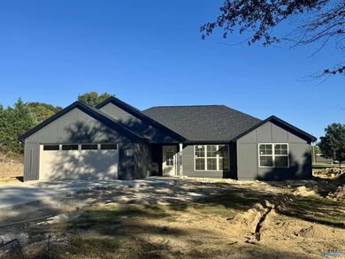 Weiss Lake Home For Sale in Centre Alabama