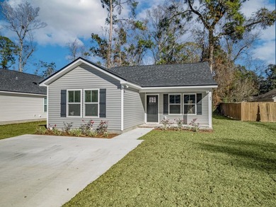 $5,000 from the builder to use toward closing costs, rate - photo 3