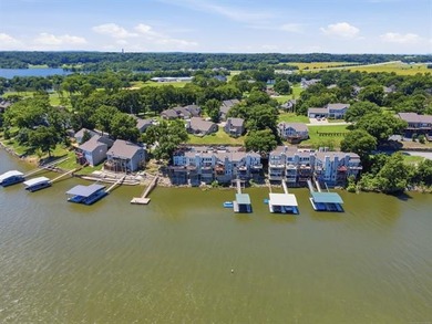 BEAUTIFULLY RENOVATED: Spectacular Lake Hudson views await in - photo 33