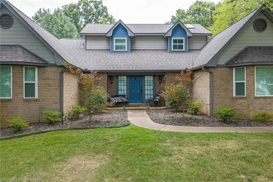 Tucked away in the beautiful Canterbury Cove subdivision, this - photo 42