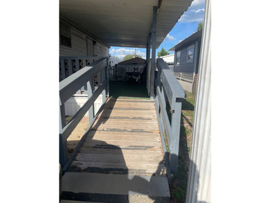 ***PRICE REDUCED***Searching for an affordable home with room to - photo 4