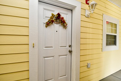 Welcome to easy coastal living in the heart of Tupelo Bay! This