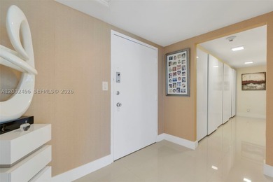 Opportunity to own a beautifully renovated 3BD/2.5BA residence - photo 3