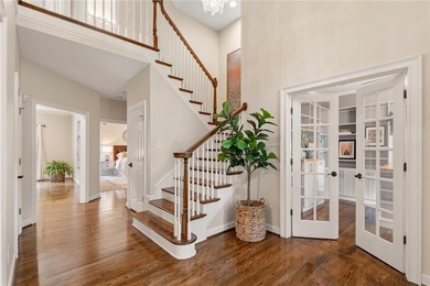 Welcome home to this charming residence in sought-after Cobbs - photo 2
