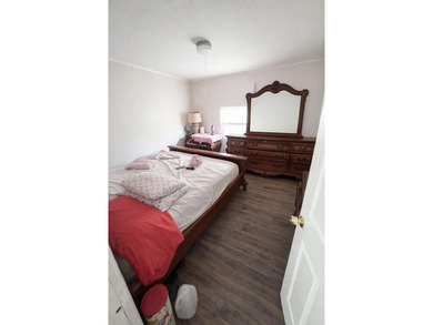 Great opportunity in the heart of West Palm Beach! Located at - photo 4