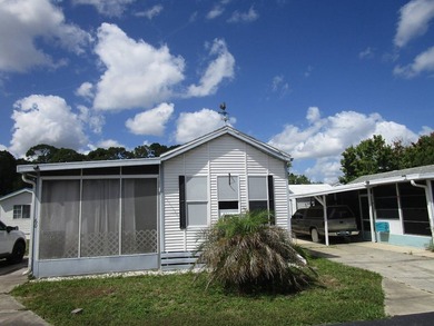 Discover the charm of this cozy 1-bedroom, 1-bath home located - photo 1