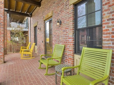 Introducing an exciting opportunity in the heart of Carlton - photo 3