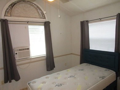 Discover the charm of this cozy 1-bedroom, 1-bath home located - photo 8