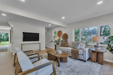 Welcome home to this fully remodeled gem in Keego Harbor with - photo 11