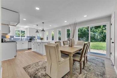 Welcome home to this fully remodeled gem in Keego Harbor with - photo 14